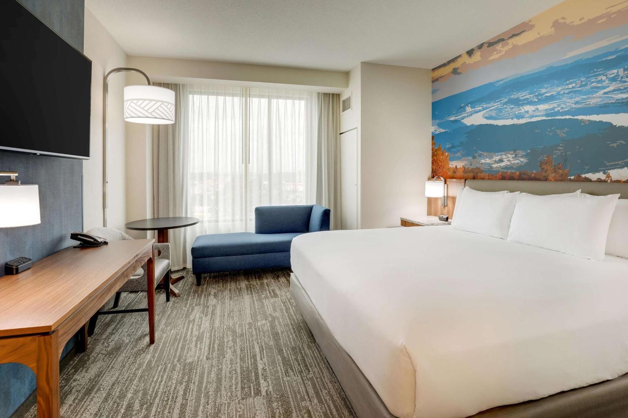 Drury Plaza Hotel Lincoln Downtown Екстериор снимка